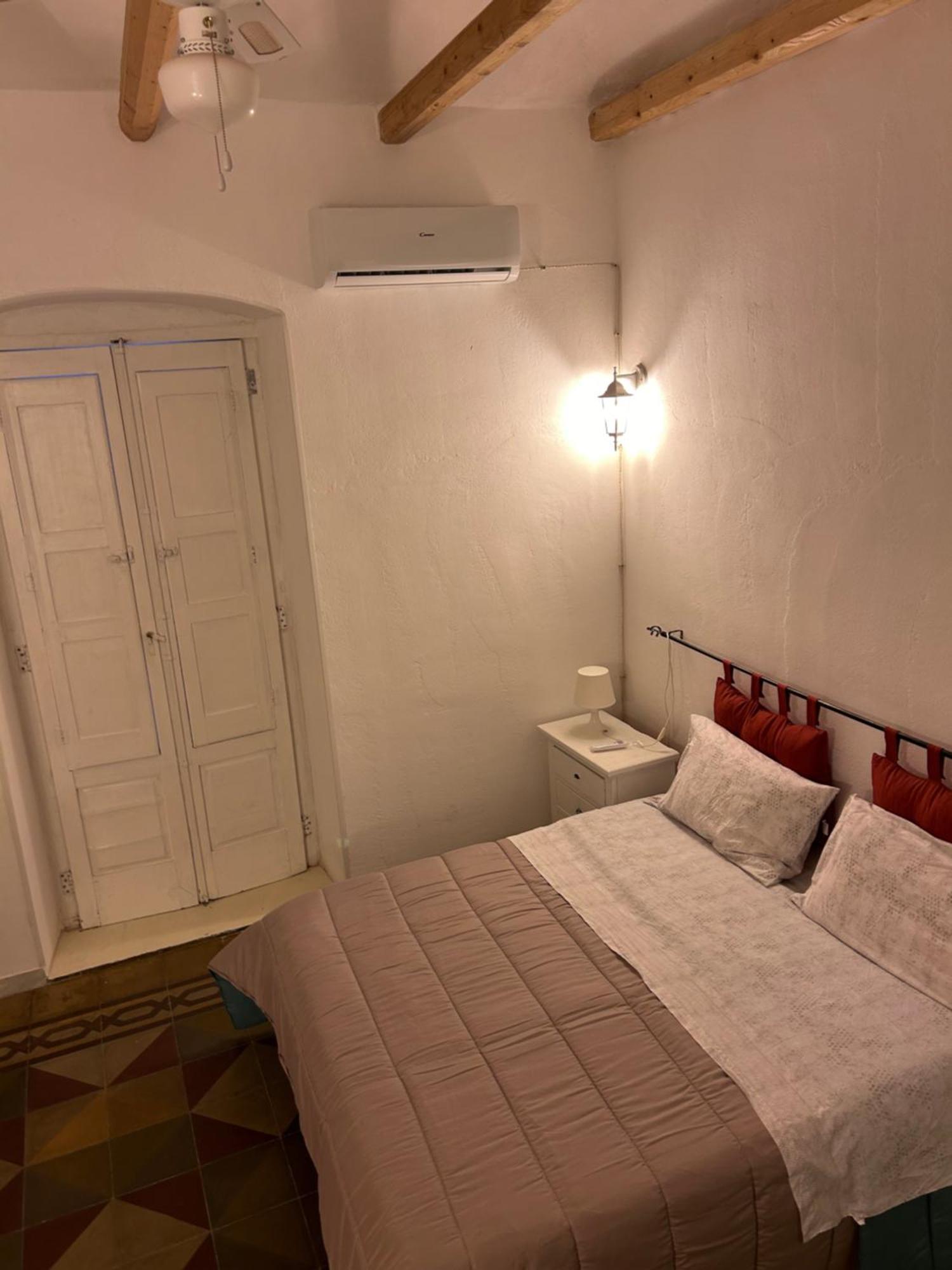 הוילה אוסטוני Casa Della Nonna מראה חיצוני תמונה